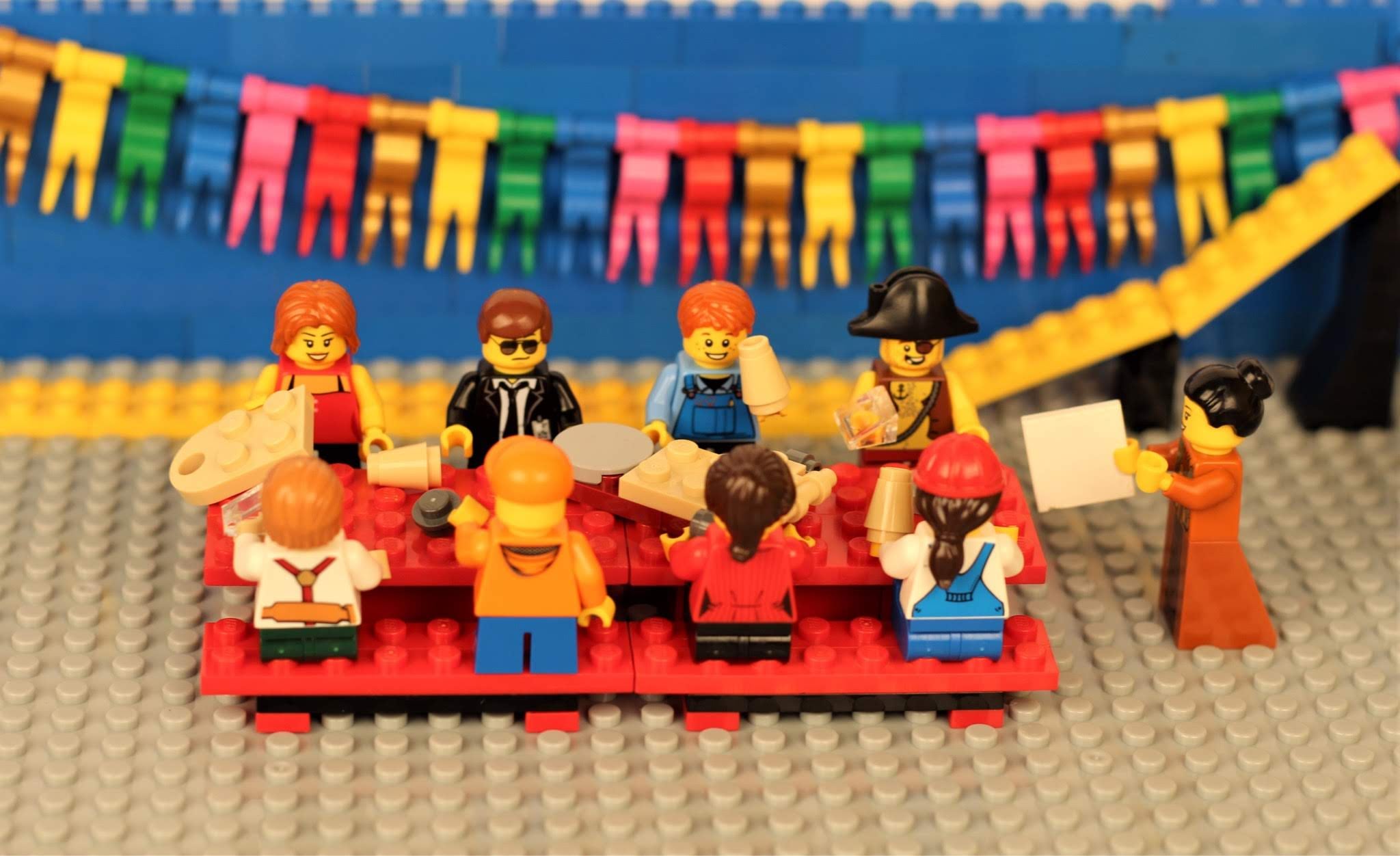 Read more about the article How to Trade LEGO Sets and Minifigures: What Beginners Should Know